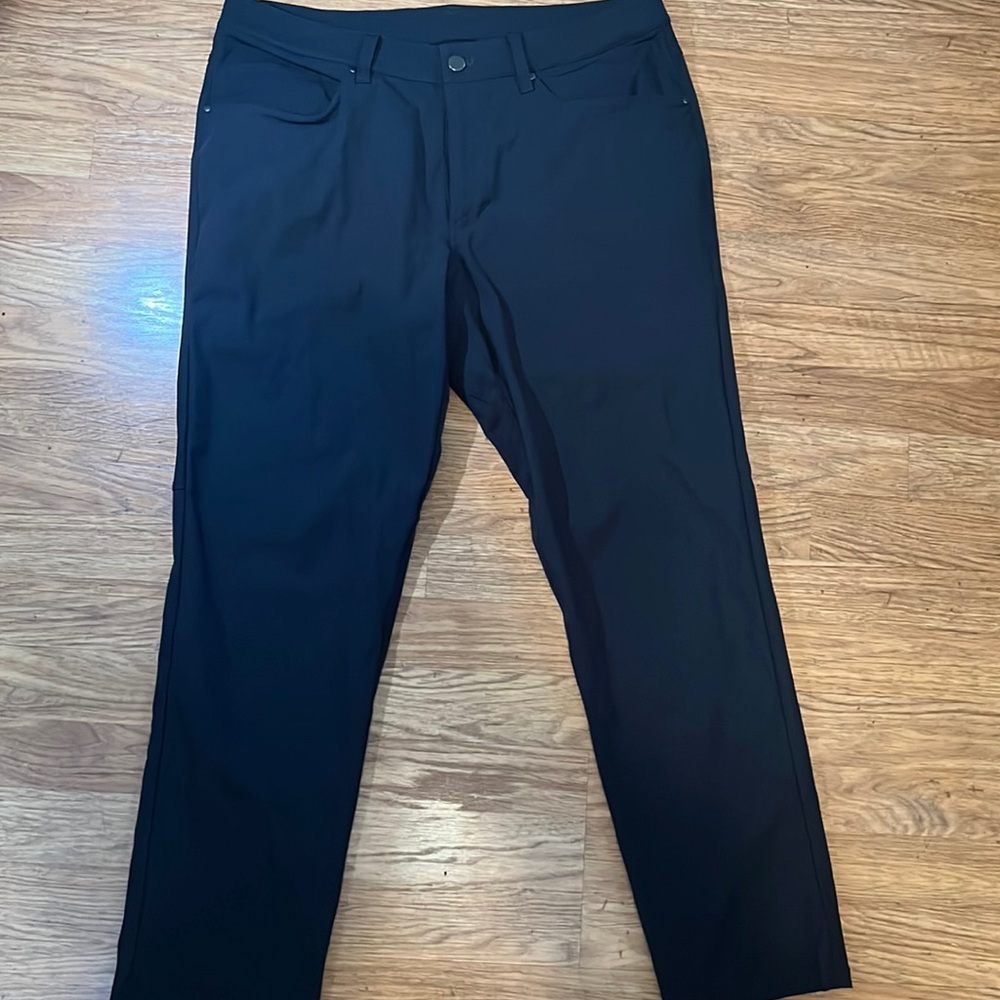 Lulu Lemon ABC Pants 33x30 Grey